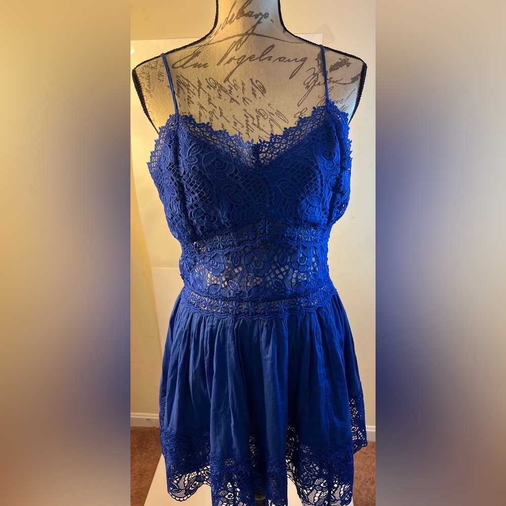 Women’s cute royal blue mini sundress lace bodice lined skirt size 14